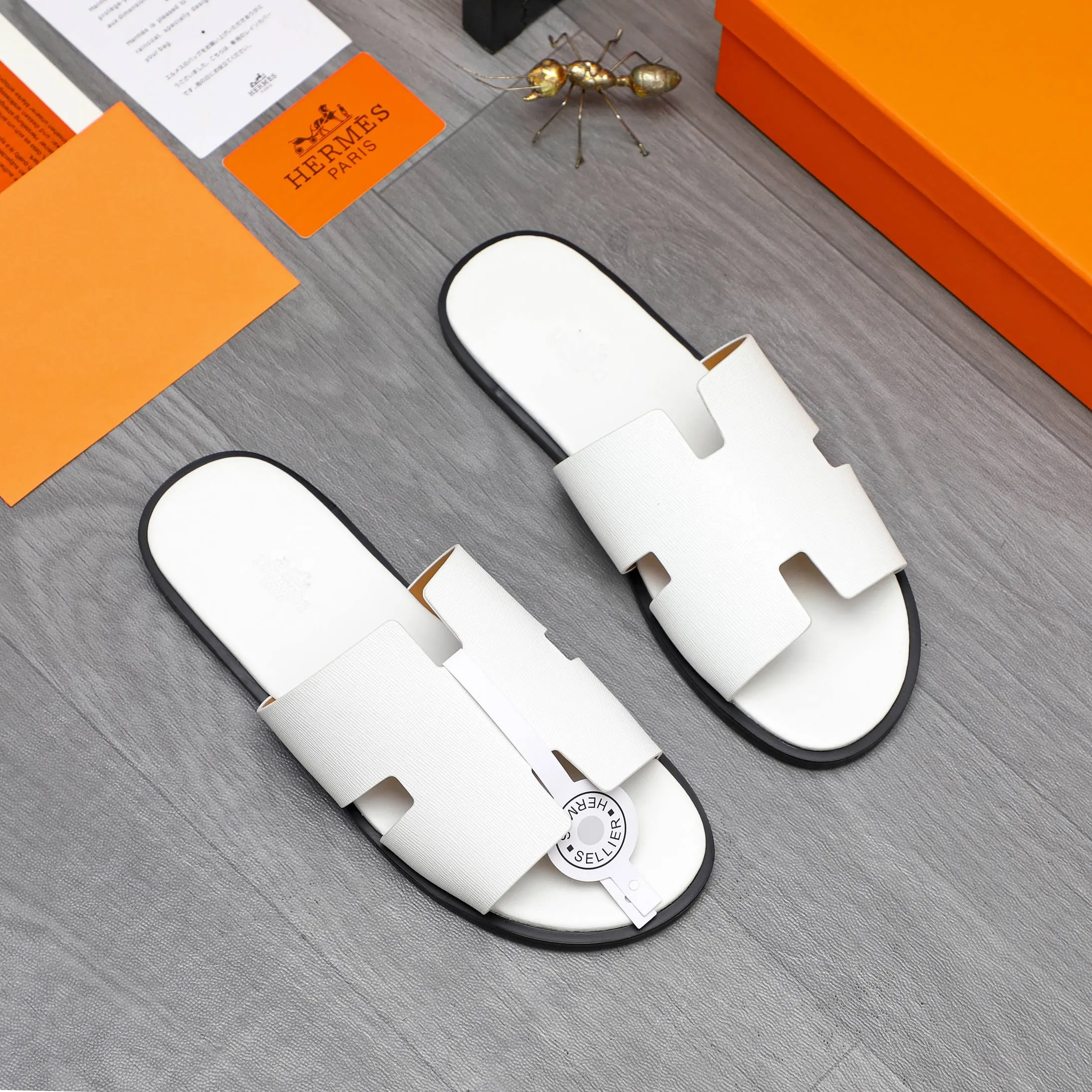 Men's shoes 💰280 Product trademark: Hermes "Hermes" slippers Regular size: 38-46 Product material: vertical grain cowhide upper, microfiber lining, original outsole